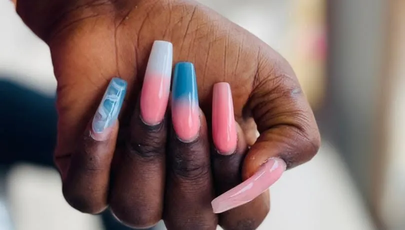 Kellymam's nail glow and onglerie Product 1