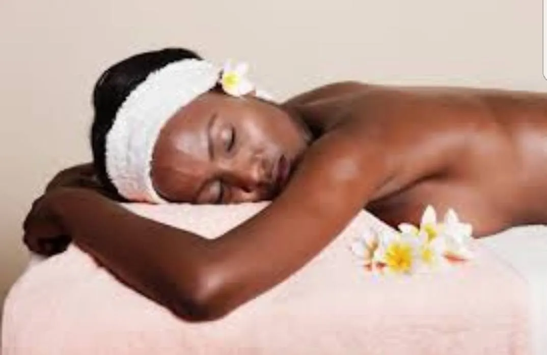 Peach & Cream Spa